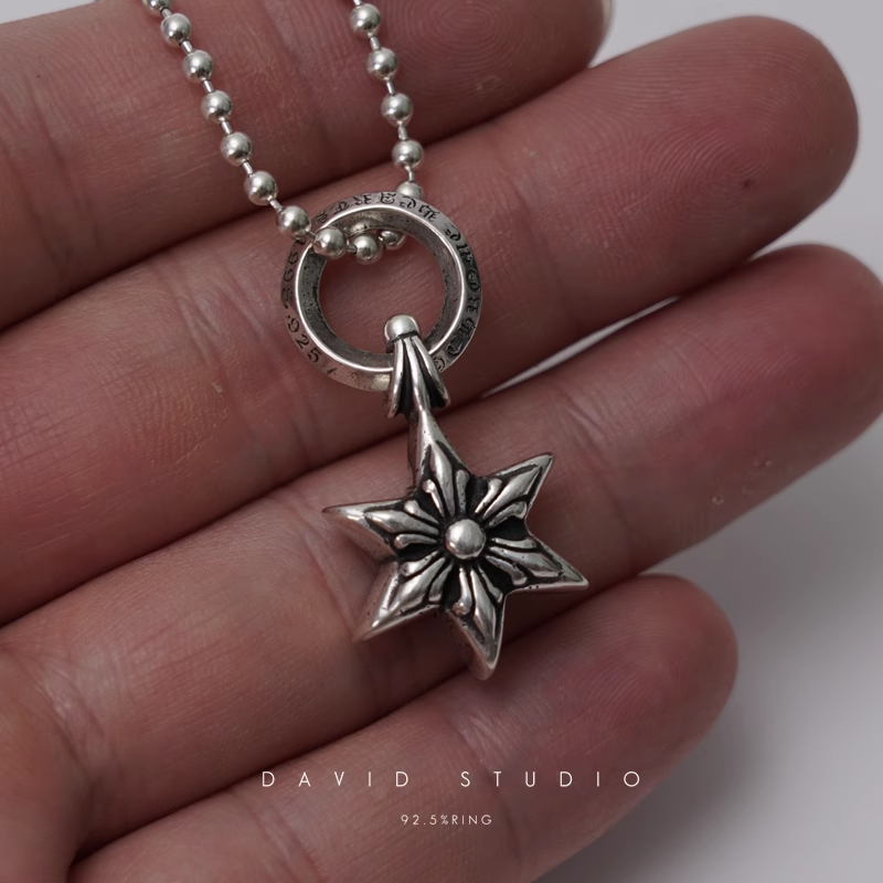STAR CHARM – BALL CHAIN