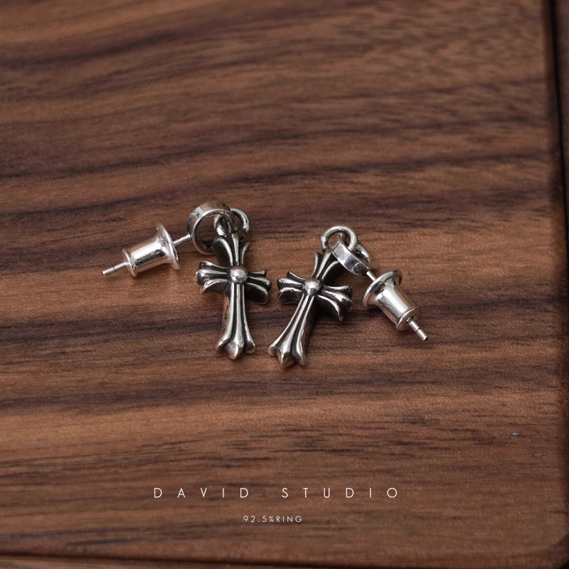 CROSS BABYFAT DROP EARRINGS