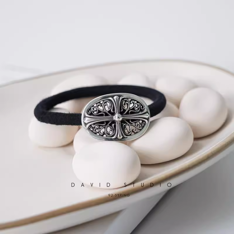 TINY FLORAL HAIR TIE