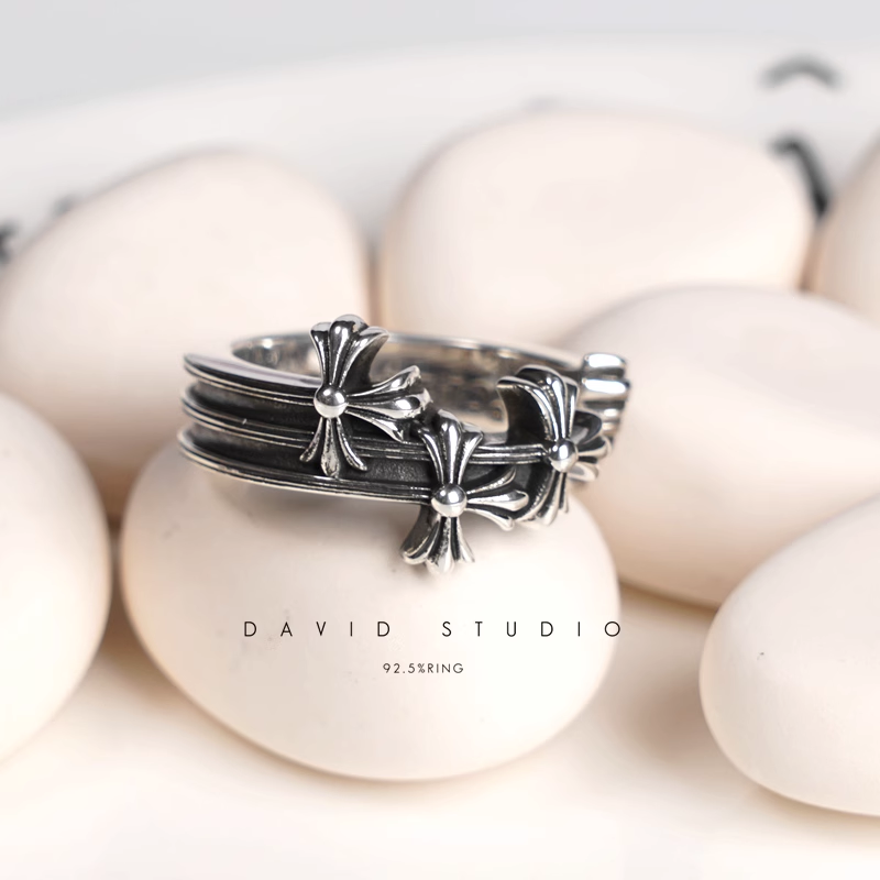 CEMETERY HOOP RING
