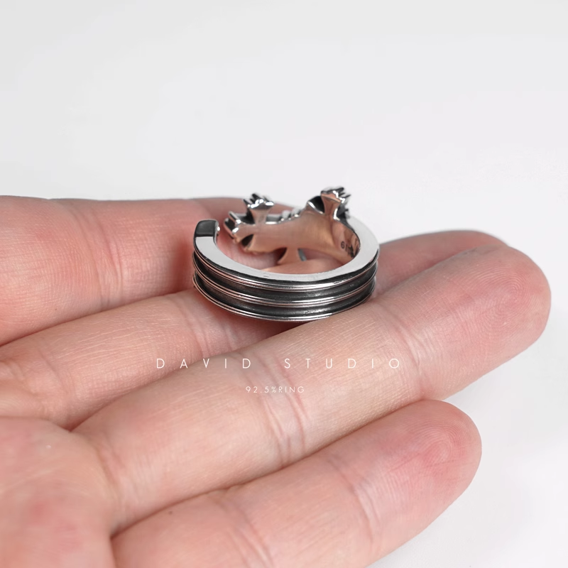 CEMETERY HOOP RING