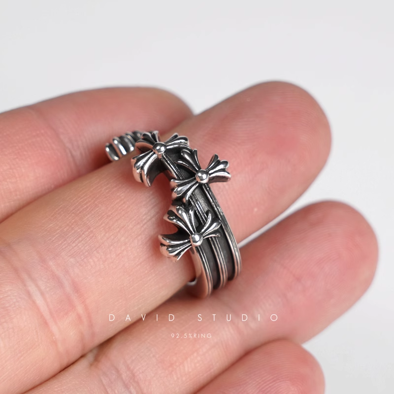 CEMETERY HOOP RING