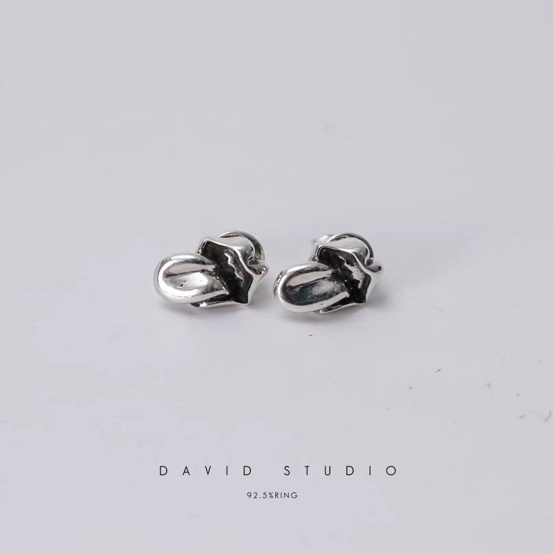 LIP AND TONGUE EARRING