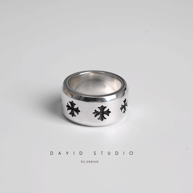 CH PLUS THICK BAND RING