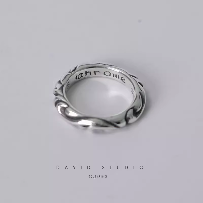 SCROLL BAND RING