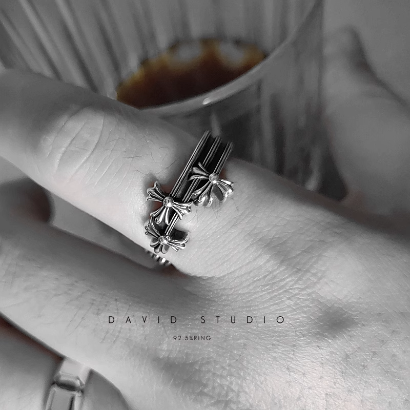 CEMETERY HOOP RING