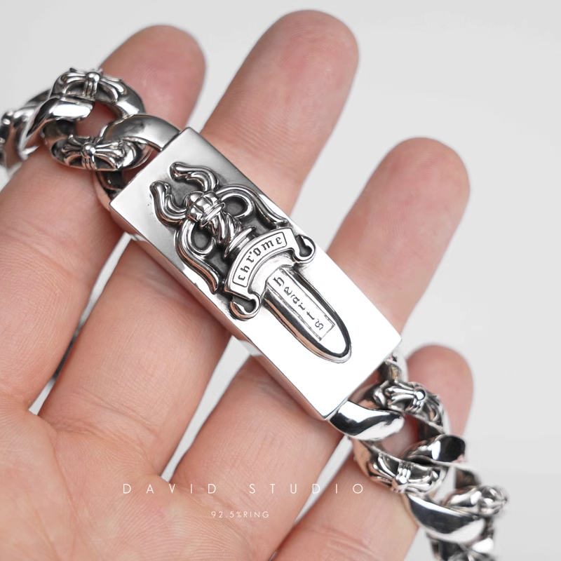 DAGGER ID FANCY LINK CLIP BRACELET