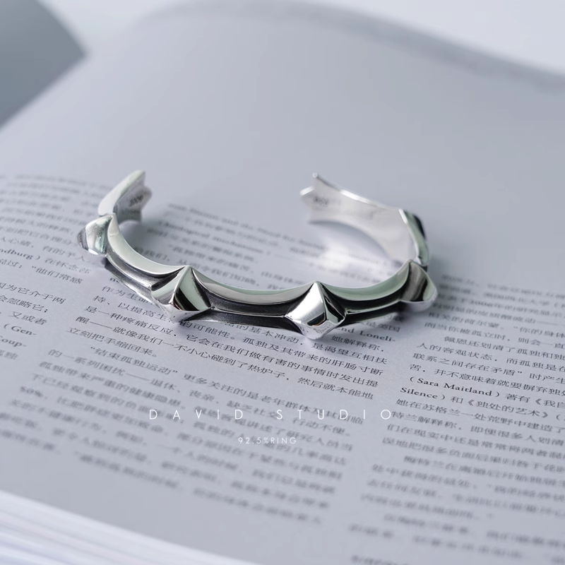 LARGE GEM STUD CUFF