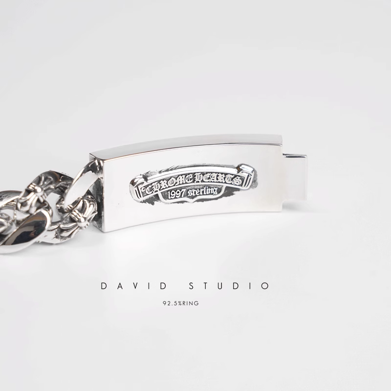 HEART INSIGNIA ID FANCY CHAIN BRACELET