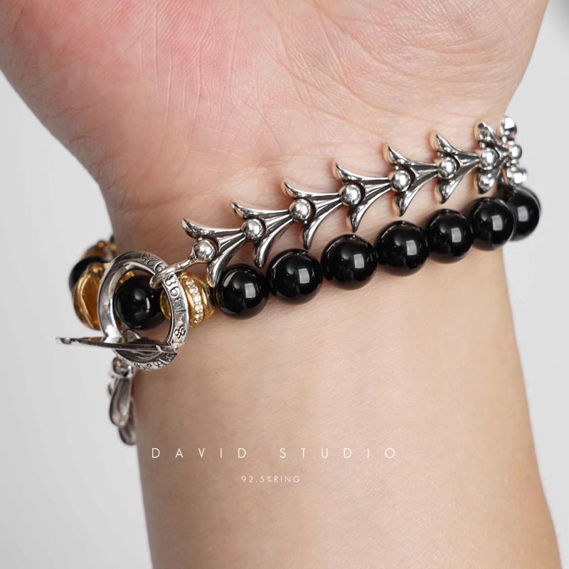 CROSSTAIL BRACELET WITH LOGO TAG