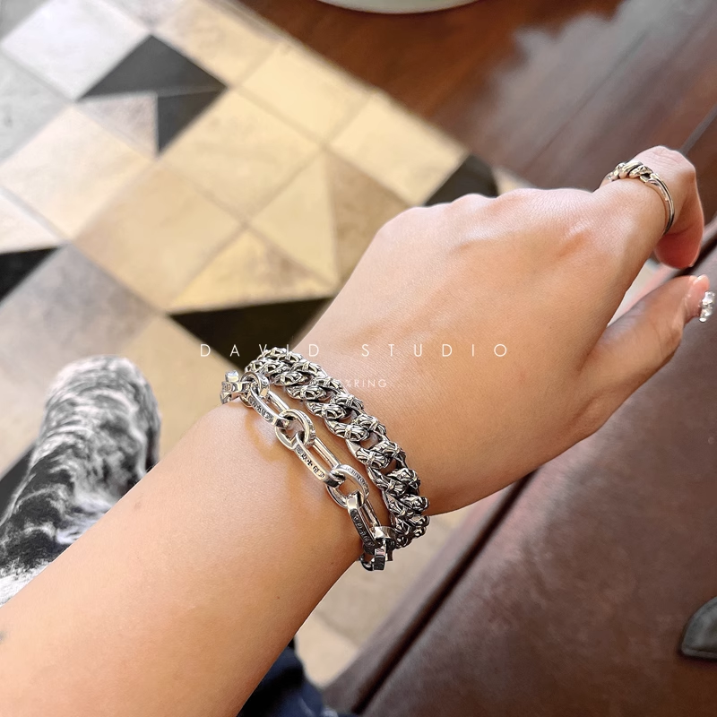 INSCRIBED LOGO CHAIN BRACELET