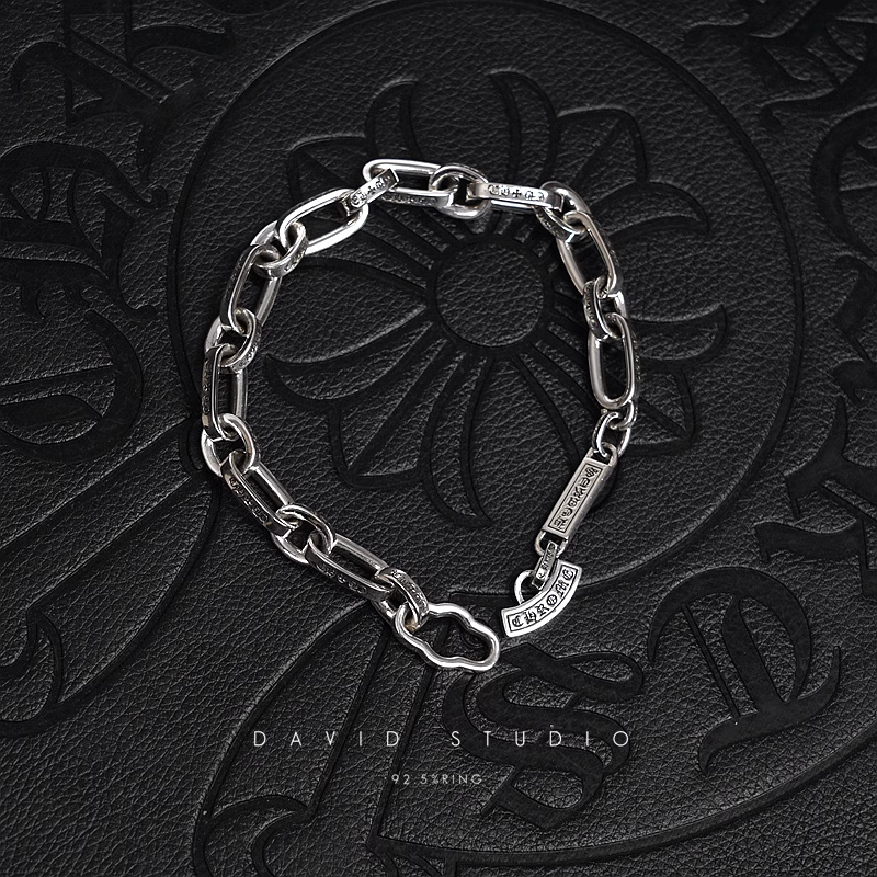 INSCRIBED LOGO CHAIN BRACELET