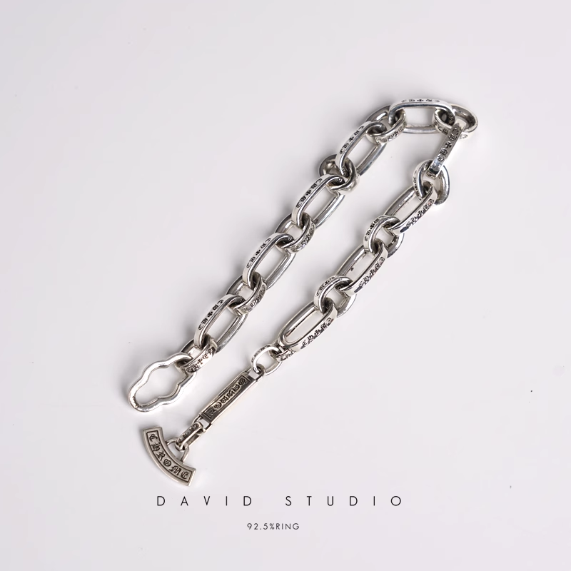 INSCRIBED LOGO CHAIN BRACELET
