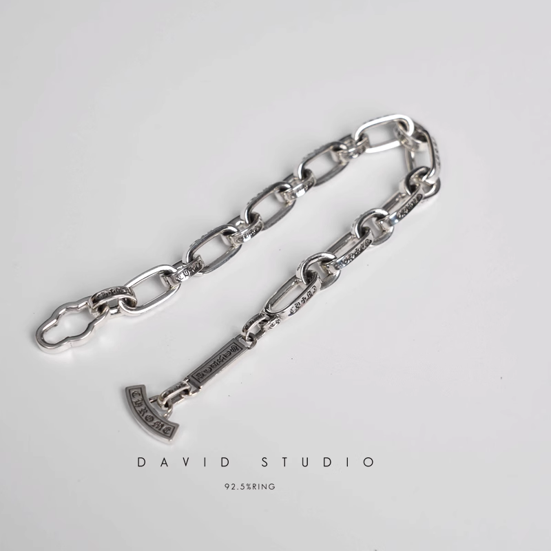 INSCRIBED LOGO CHAIN BRACELET