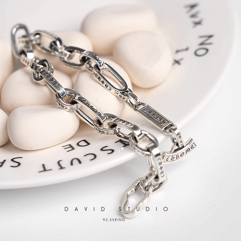 INSCRIBED LOGO CHAIN BRACELET