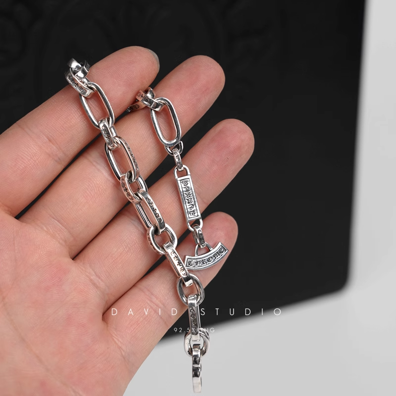 INSCRIBED LOGO CHAIN BRACELET