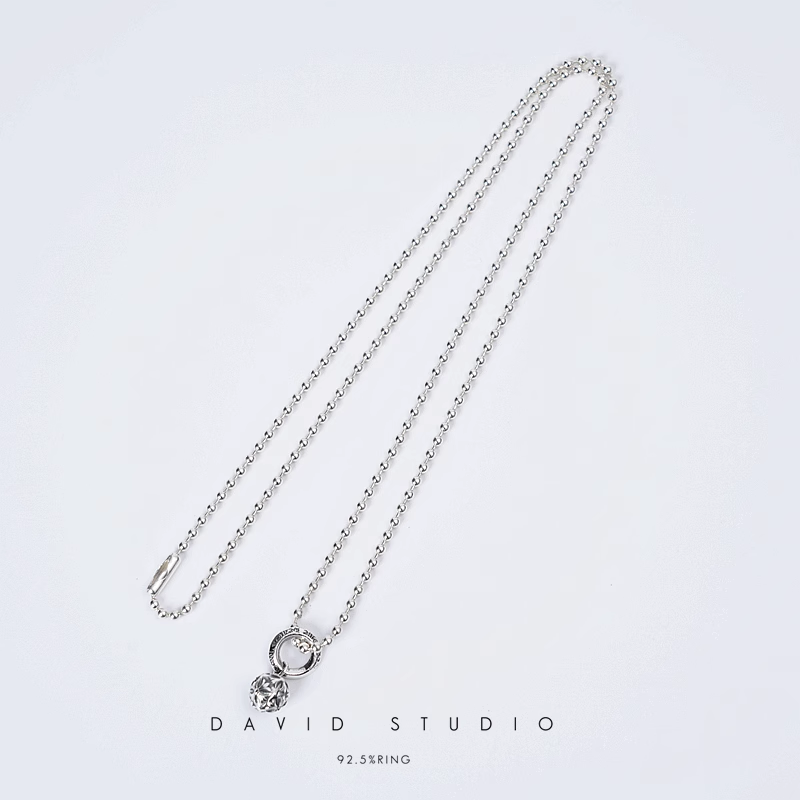 PYRAMID PLUS BALL CHARM – BALL CHAIN