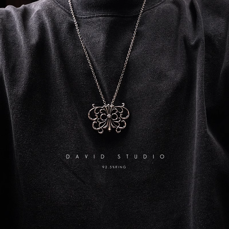 BABYFAT BUTTERFLY PENDANT – ROLL CHAIN