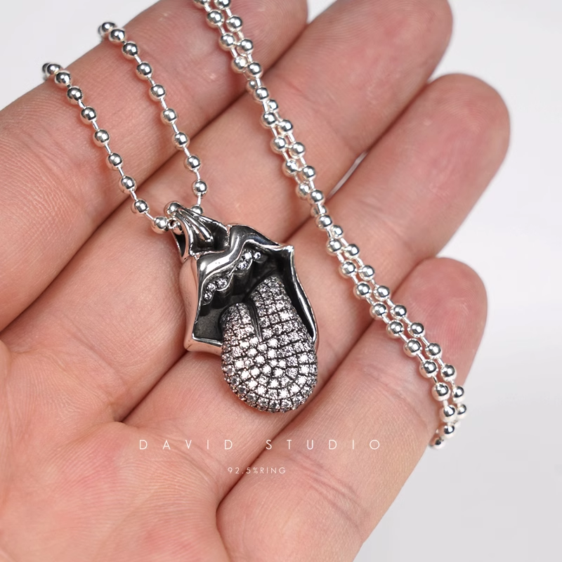 ROLLING STONES TONGUE & LIP PENDANT WITH DIAMOND – BALL CHAIN