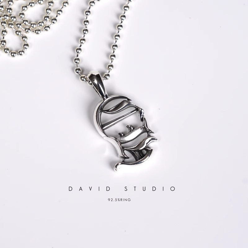 CH LOGO PENDANT – BALL CHAIN