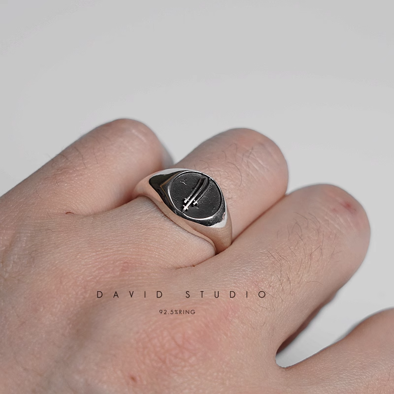 CHROME HEARTS 3RS CROSS RING