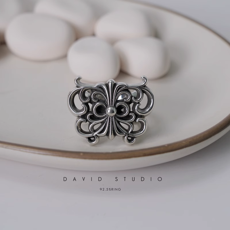 BABYFAT BUTTERFLY RING