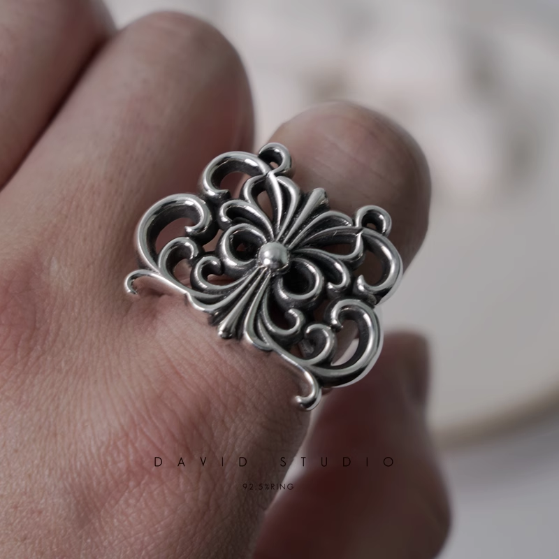 BABYFAT BUTTERFLY RING