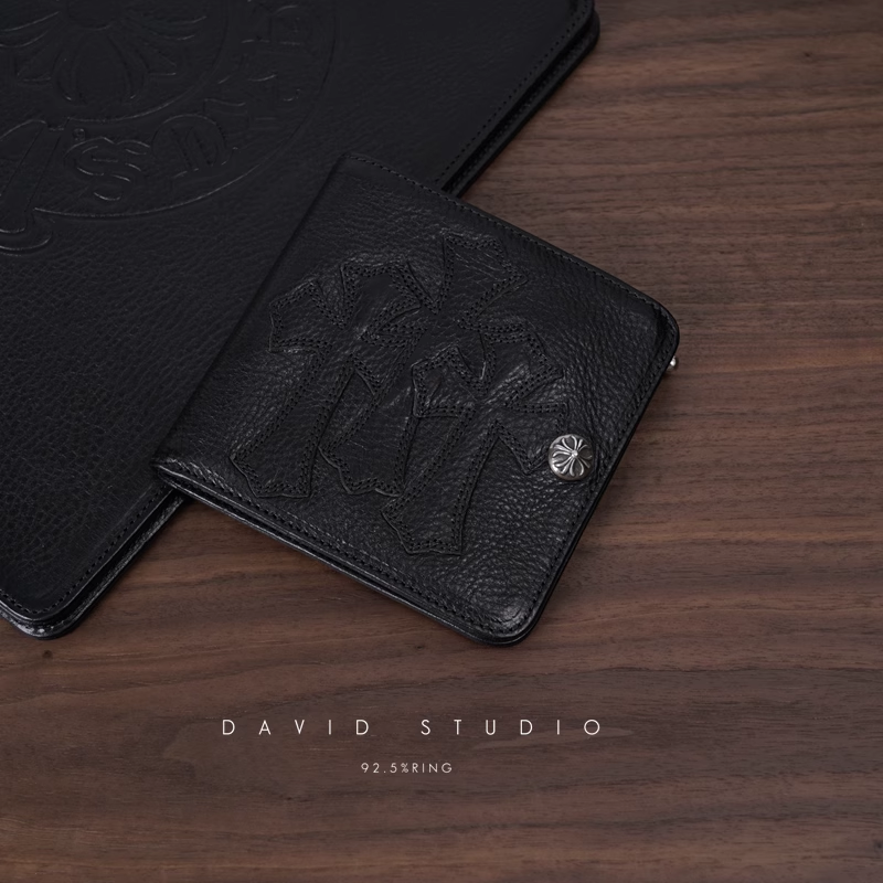 SNAP CROSS BUTTON 3 CEMETERY CROSS WALLET