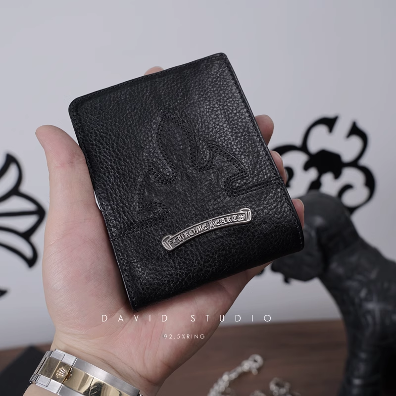SNAP HORSESHOE BUTTON FLEUR TAIL WALLET