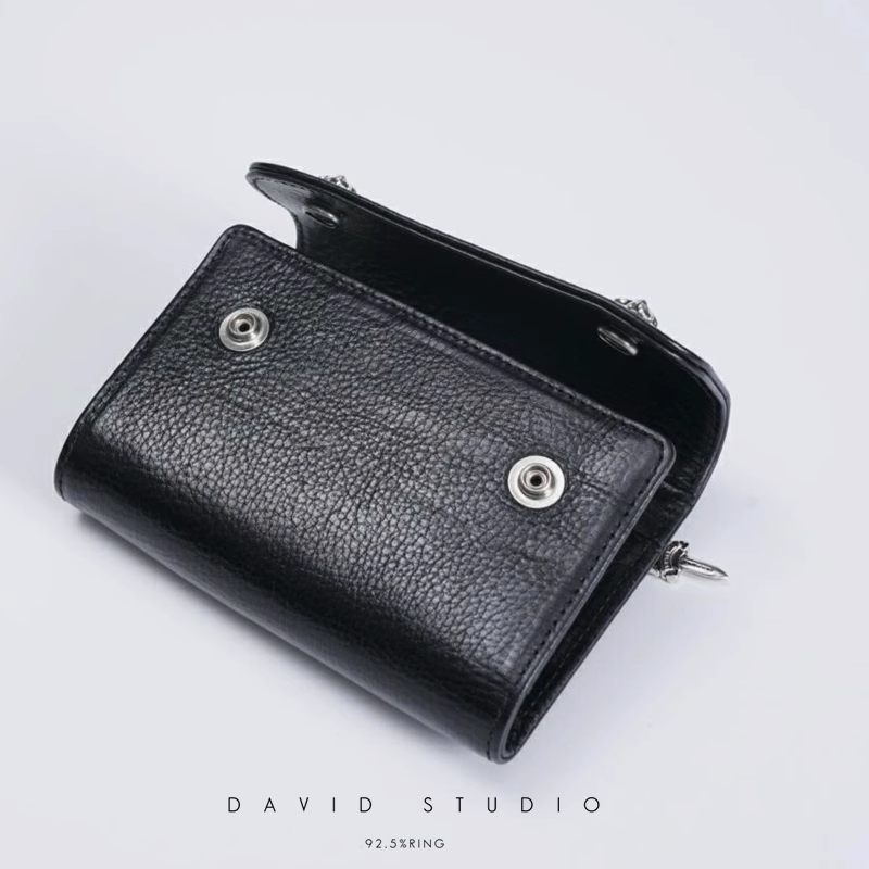 DAGGER ZIP 2 SNAP CROSS BUTTON WALLET