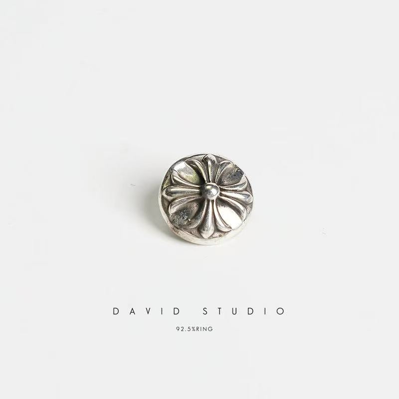 CH PLUS RIVET BUTTON