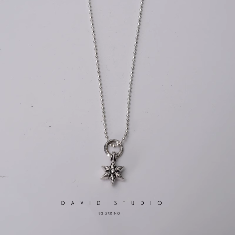 STAR CHARM – BALL CHAIN