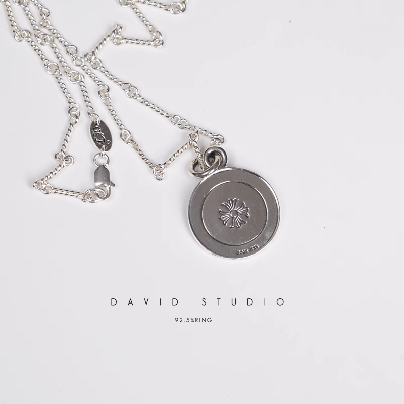 ROUND ANGEL MEDALLION CHARM – TWIST CHAIN