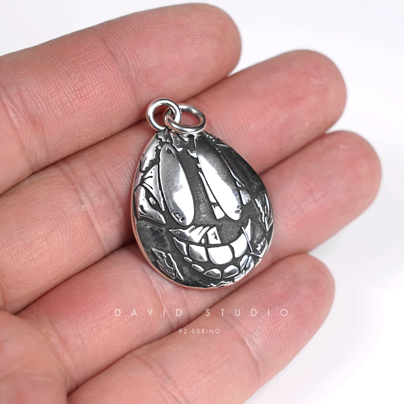 MATTY BOY PENDANT
