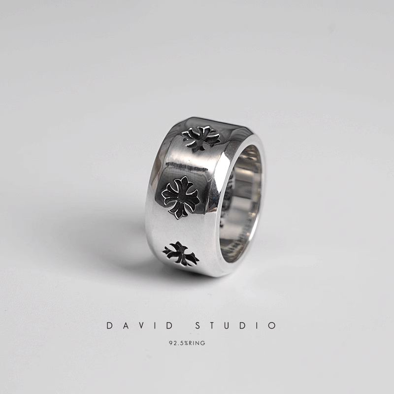 CH PLUS THICK BAND RING