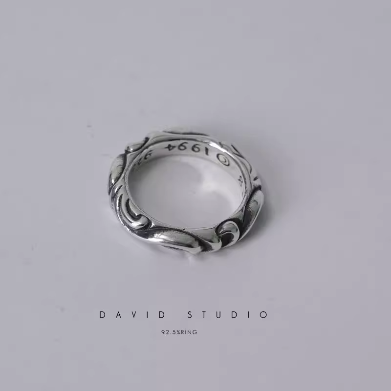 SCROLL BAND RING