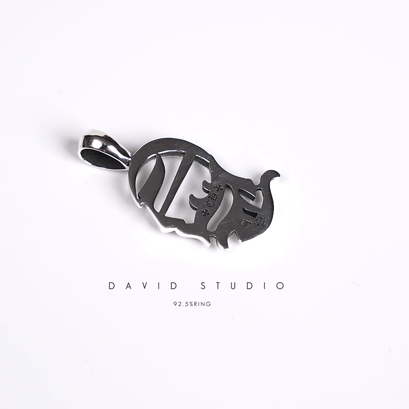 CH LOGO PENDANT