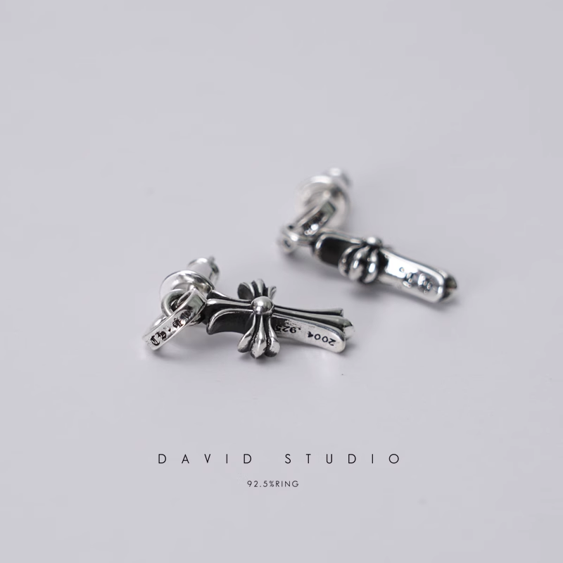 CROSS BABYFAT DROP EARRINGS