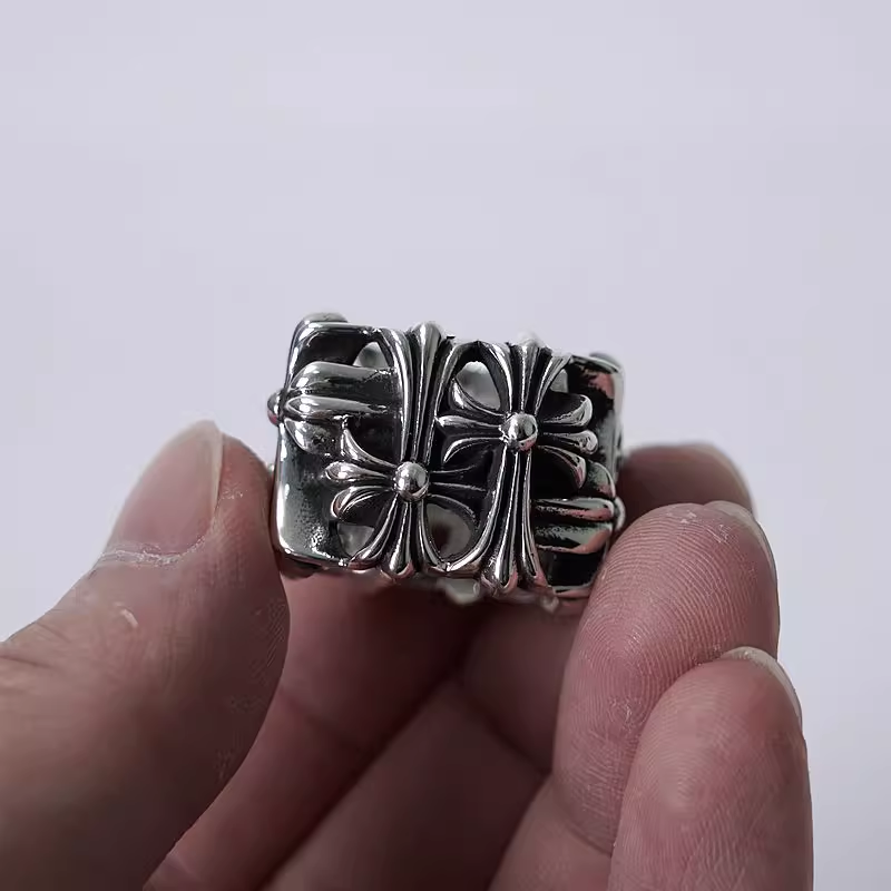 SQUARE CEMETERY RING