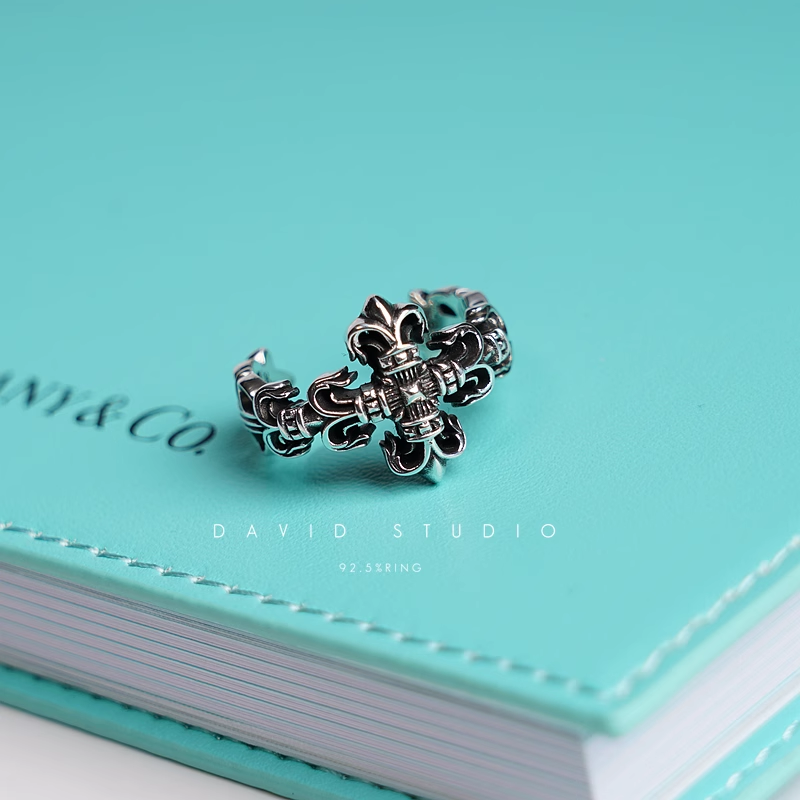 FILIGREE CROSS RING