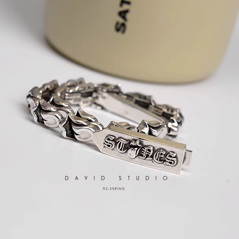 ROLLING STONES TONGUE BRACELET