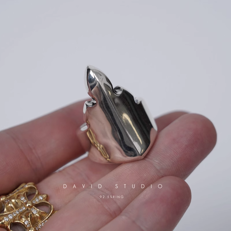 FLEUR TAIL RING