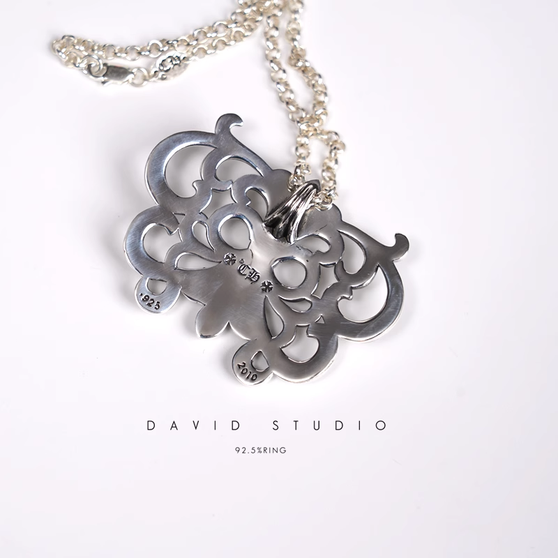 BABYFAT BUTTERFLY PENDANT – ROLL CHAIN