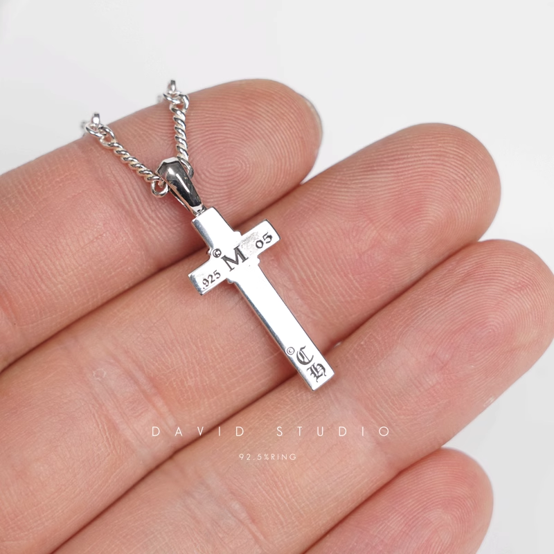 MAPPLETHORPE CHARM – TWIST CHAIN