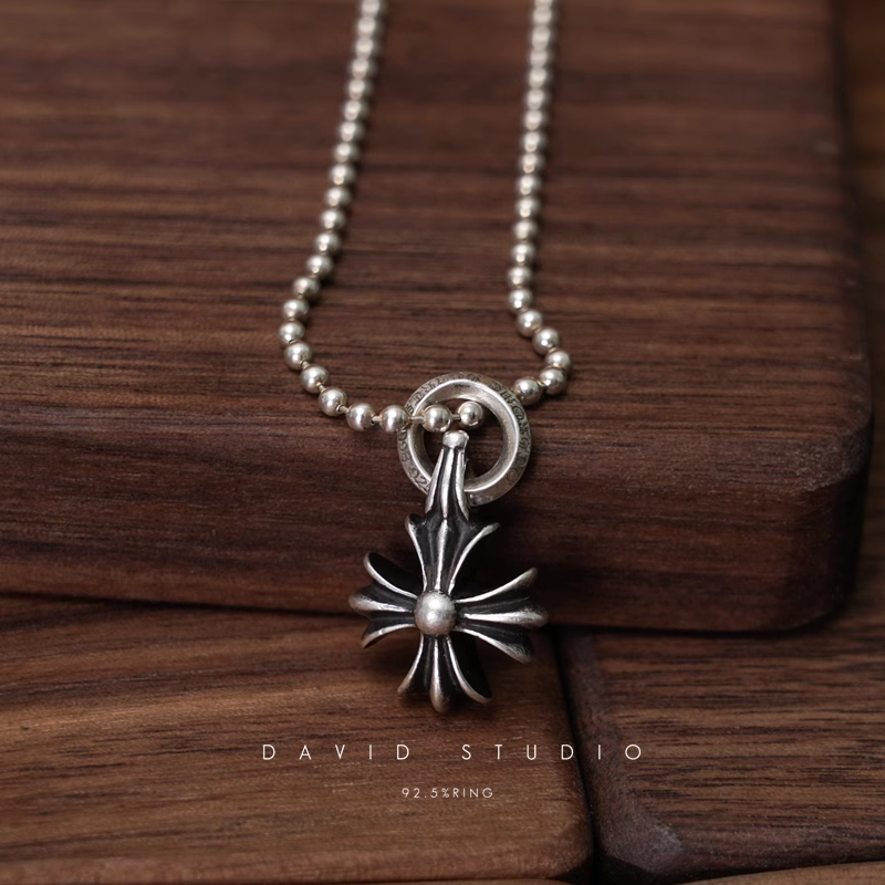 CH PLUS CHARM – BALL CHAIN