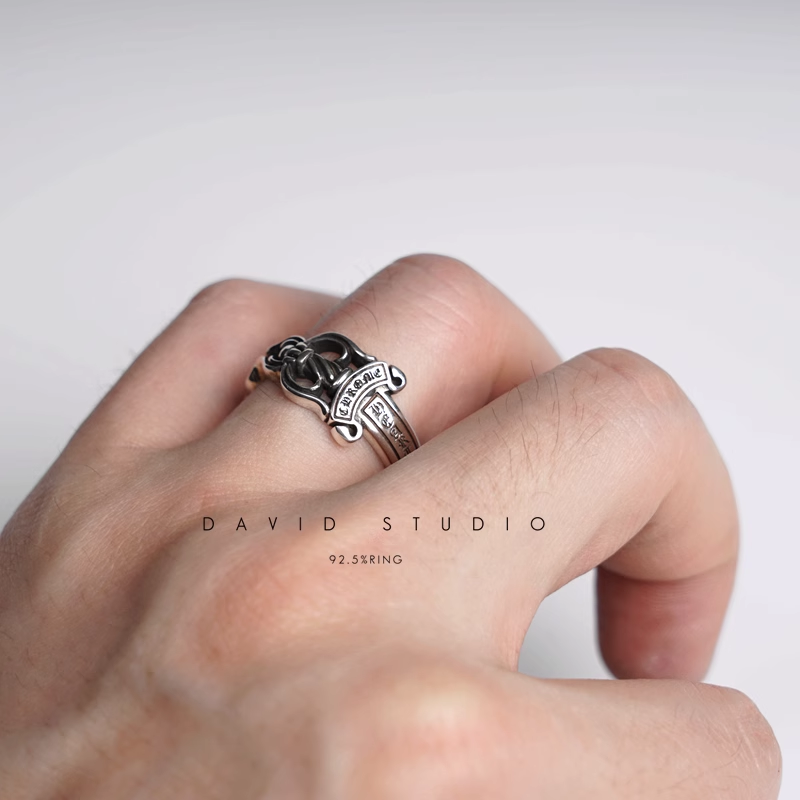 DOUBLE DAGGER RING