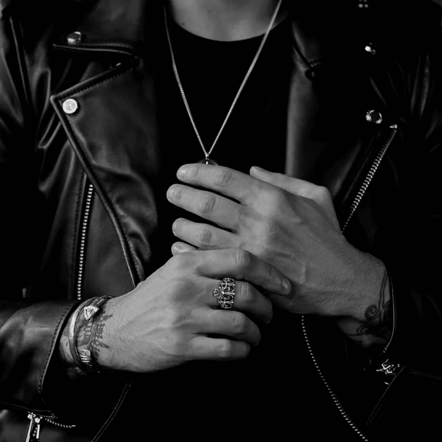 CROSS CROWN RING