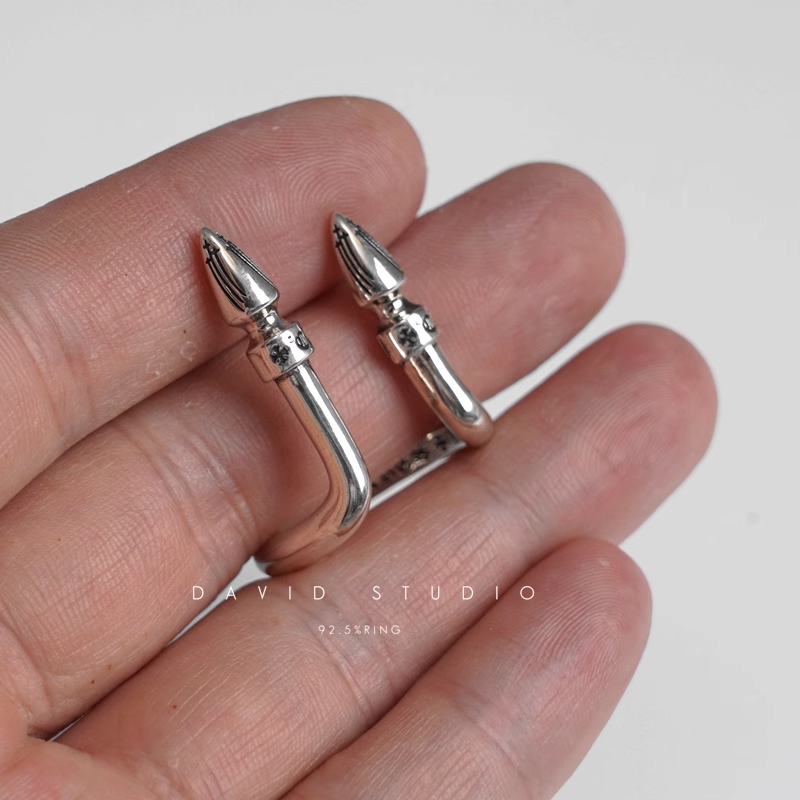 DOUBLE SPIKE RING