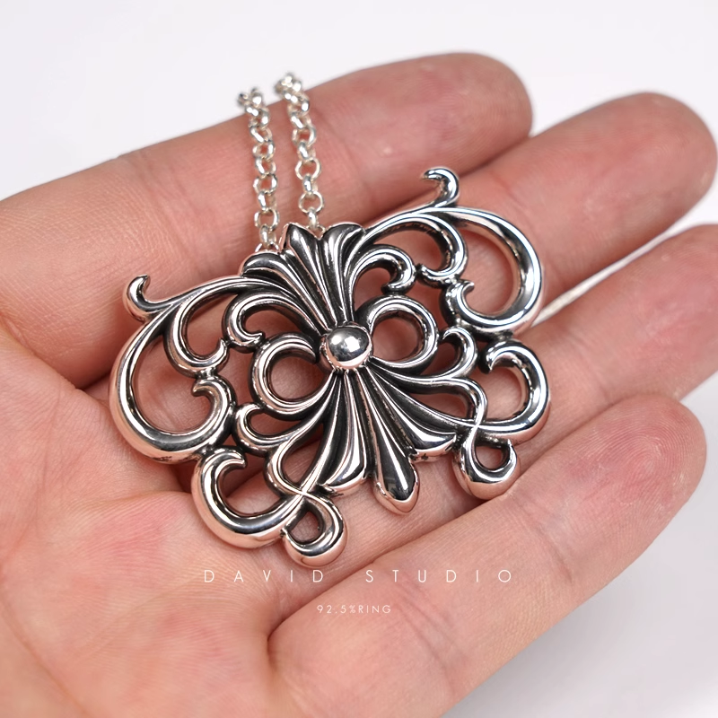 BABYFAT BUTTERFLY PENDANT – ROLL CHAIN