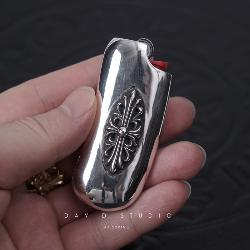 FLORAL CROSS LIGHTER CASE
